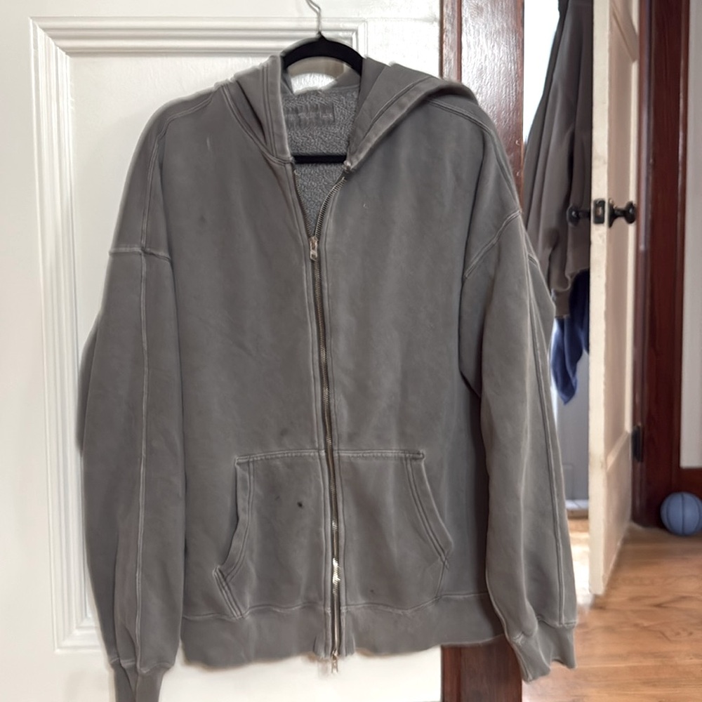 Men’s Abercrombie and fitch distressed double zip hoodie. Large